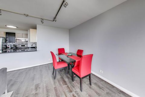 Tiny photo for 4343 N Clarendon Avenue #1814, Chicago, IL 60613 (MLS # 12486981)