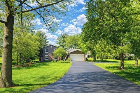 Photo of 13310 N Red Coat Drive, Lemont, IL 60439 (MLS # 12582524)
