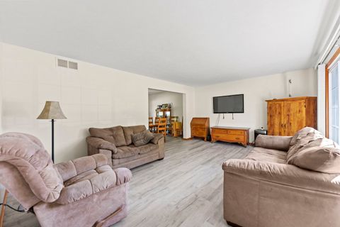 Tiny photo for 1162 Butler Road, Rockford, IL 61108 (MLS # 12488810)