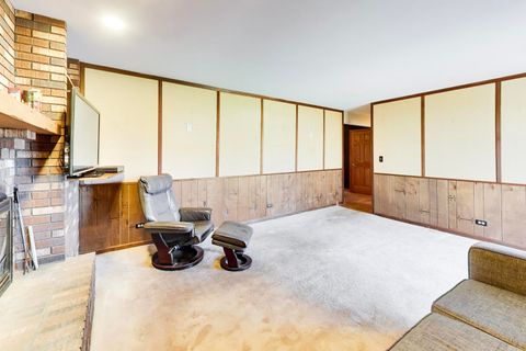 Tiny photo for 507 Ridgewood Lane, Buffalo Grove, IL 60089 (MLS # 12606232)