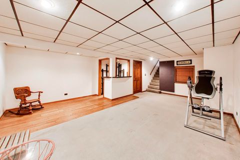 Tiny photo for 507 Ridgewood Lane, Buffalo Grove, IL 60089 (MLS # 12606232)