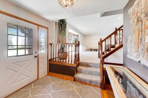 Tiny photo for 507 Ridgewood Lane, Buffalo Grove, IL 60089 (MLS # 12606232)