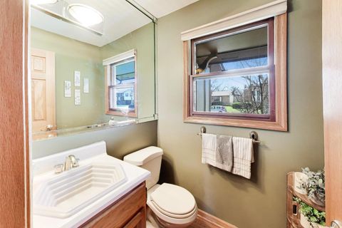 Tiny photo for 507 Ridgewood Lane, Buffalo Grove, IL 60089 (MLS # 12606232)