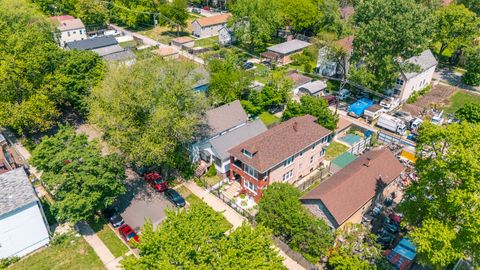 Tiny photo for 5247 S May Street, Chicago, IL 60609 (MLS # 12514719)