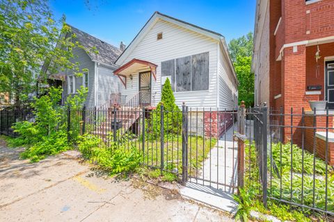 Tiny photo for 5247 S May Street, Chicago, IL 60609 (MLS # 12514719)