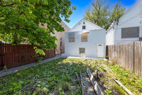 Tiny photo for 5247 S May Street, Chicago, IL 60609 (MLS # 12514719)