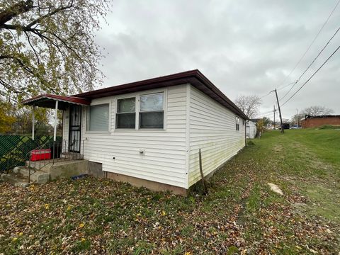 Tiny photo for 1402 Berkeley Avenue, Ford Heights, IL 60411 (MLS # 12210486)