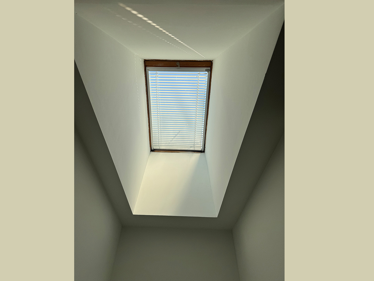 1206 E Suffield Drive