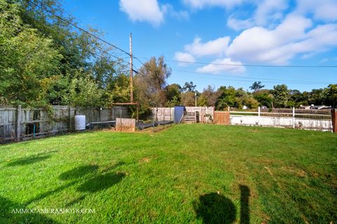 Tiny photo for 706 W Pheasant Trail, McHenry, IL 60051 (MLS # 12486826)