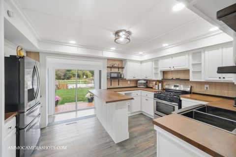 Tiny photo for 706 W Pheasant Trail, McHenry, IL 60051 (MLS # 12486826)