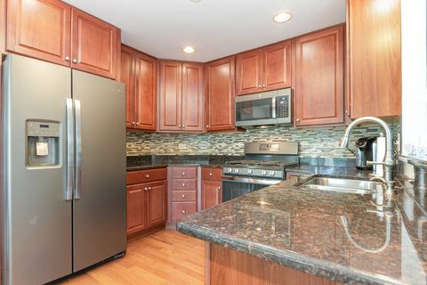 Tiny photo for 1024 N Camden Lane, South Elgin, IL 60177 (MLS # 12585978)