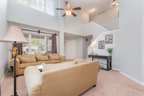 Tiny photo for 1024 N Camden Lane, South Elgin, IL 60177 (MLS # 12585978)