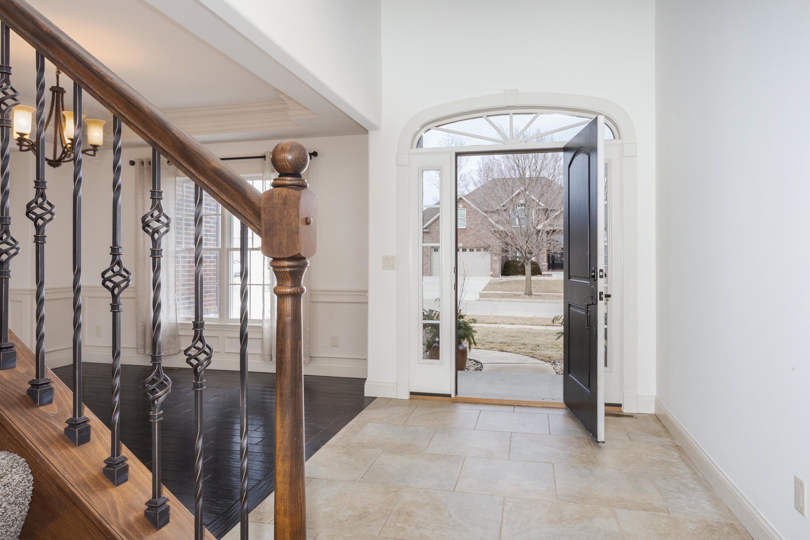 2807 Vrooman Court