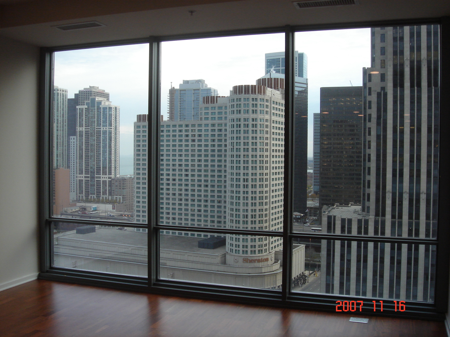 240 E Illinois Street 1805