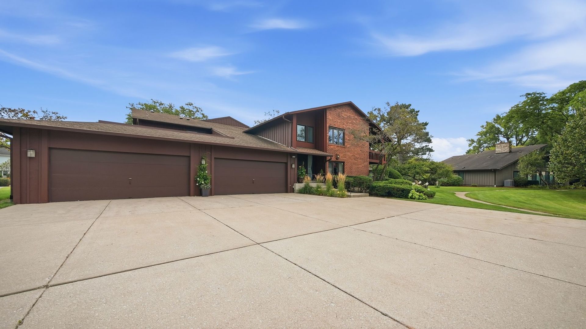 3105 Toulon Drive