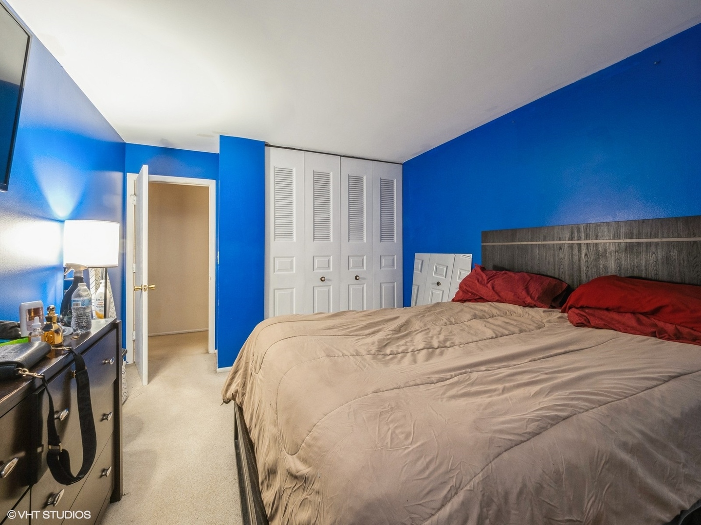 522 E Algonquin Road 200