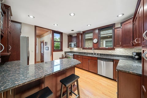 Tiny photo for 2617 W Lunt Avenue, Chicago, IL 60645 (MLS # 12711179)