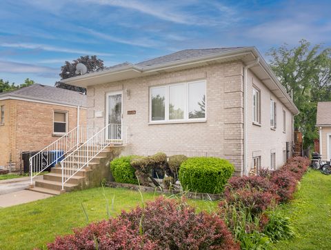 Tiny photo for 3308 N Octavia Avenue, Chicago, IL 60634 (MLS # 12515595)