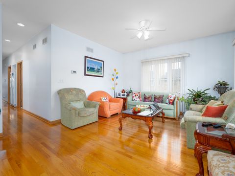 Tiny photo for 3308 N Octavia Avenue, Chicago, IL 60634 (MLS # 12515595)