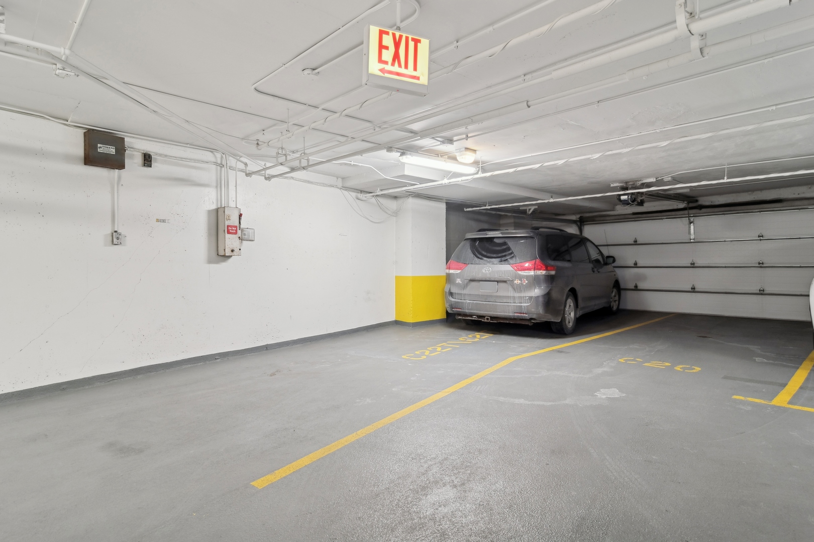 405 N Wabash Avenue C21-22