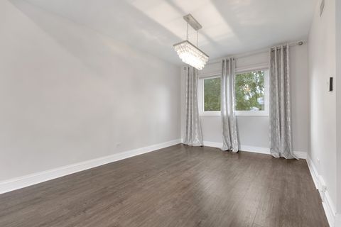 Tiny photo for 1520 S Elizabeth Street, Lombard, IL 60148 (MLS # 12458847)