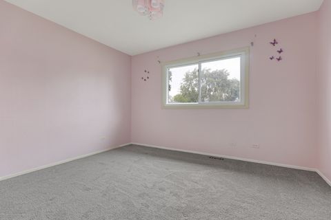 Tiny photo for 1520 S Elizabeth Street, Lombard, IL 60148 (MLS # 12458847)