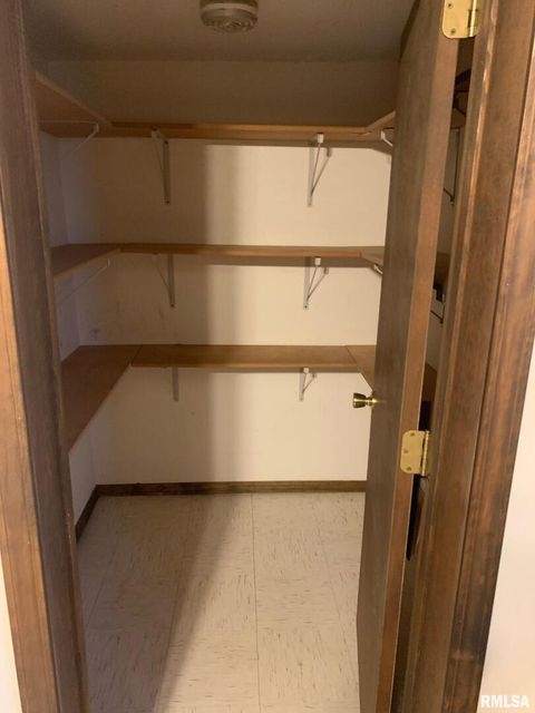 Tiny photo for 1109 N PARK Avenue, Herrin, IL 62948 (MLS # QC4269707)