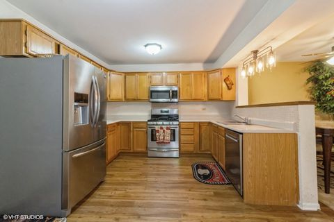 Tiny photo for 213 Pamela Drive, Bolingbrook, IL 60440 (MLS # 12459893)