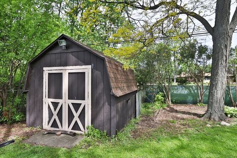 Tiny photo for 218 E Nerge Road, Roselle, IL 60172 (MLS # 12633280)
