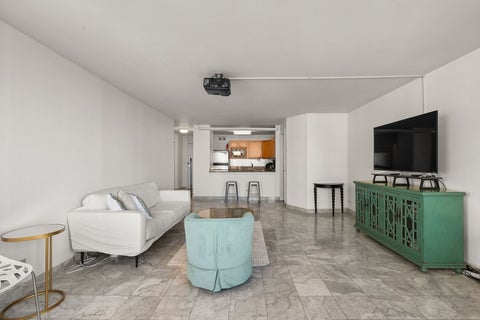 Tiny photo for 525 W Hawthorne Place #1102, Chicago, IL 60657 (MLS # 12761246)