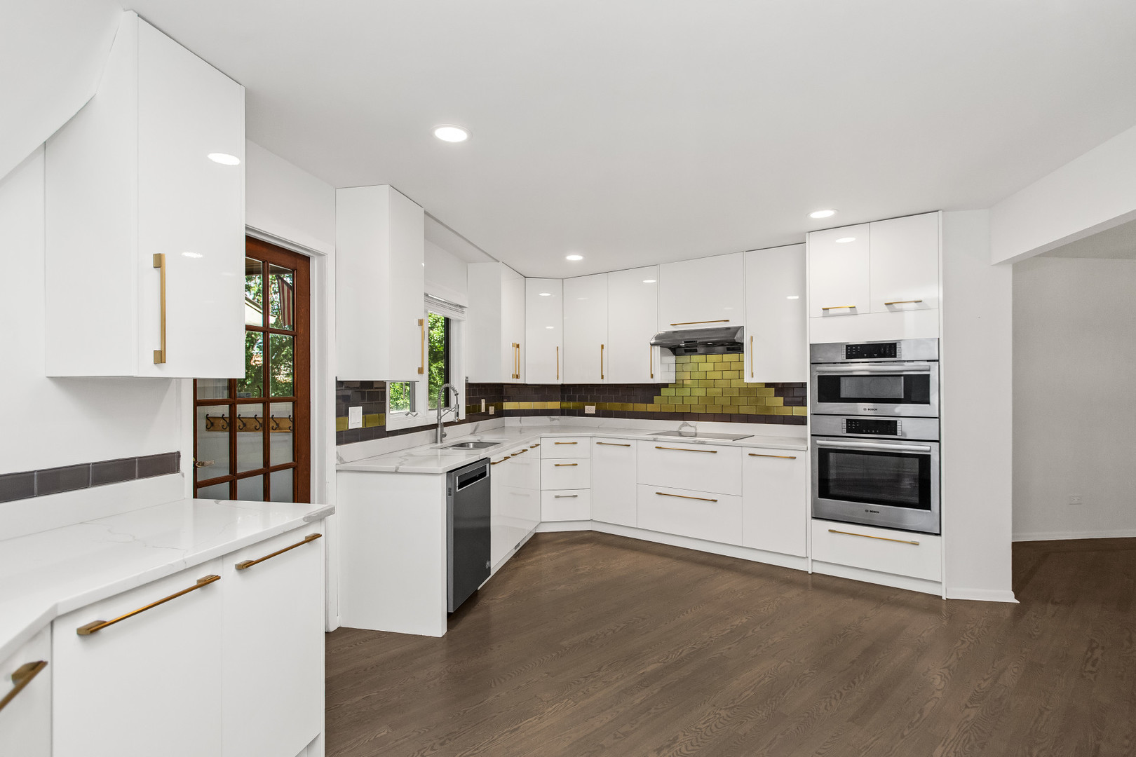 4860 Rhiannon Court