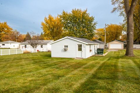Photo of 2031 Gilboa Avenue, Zion, IL 60099 (MLS # 12513402)