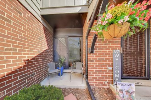 Tiny photo for Wheaton, IL 60187 (MLS # 12627899)