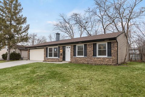 Tiny photo for 1330 E Kennedy Drive, Streamwood, IL 60107 (MLS # 12537341)
