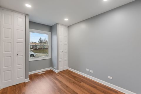 Tiny photo for 1330 E Kennedy Drive, Streamwood, IL 60107 (MLS # 12537341)