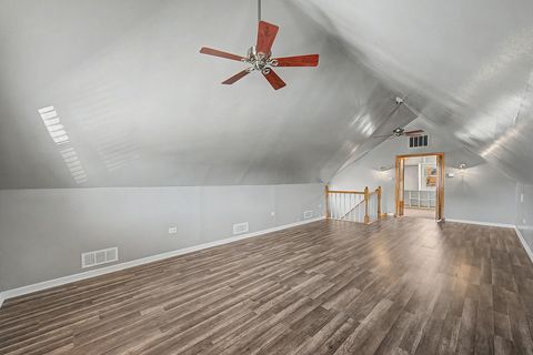 Tiny photo for 11011 S Avenue L, Chicago, IL 60617 (MLS # 12686187)