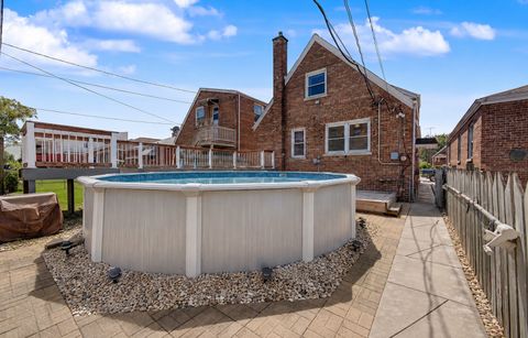 Tiny photo for 11011 S Avenue L, Chicago, IL 60617 (MLS # 12686187)