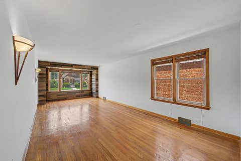 Tiny photo for 11011 S Avenue L, Chicago, IL 60617 (MLS # 12686187)