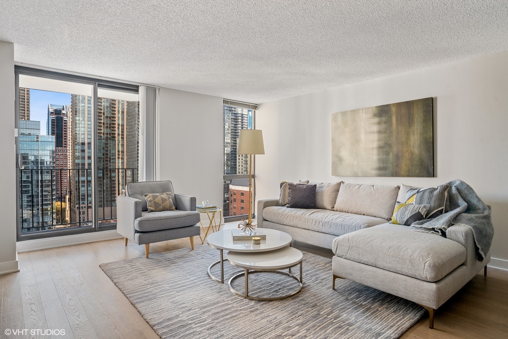 70 W Huron Street 2204