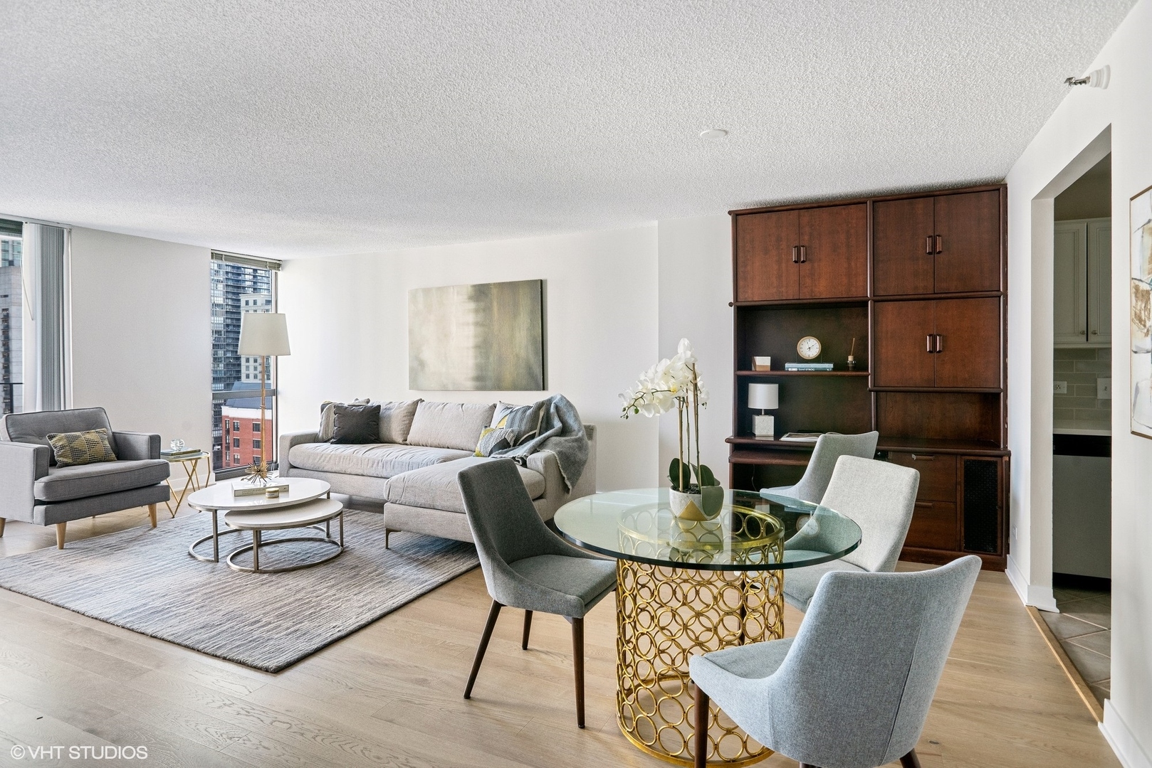70 W Huron Street 2204