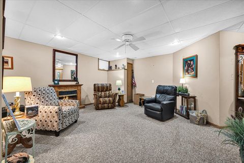 Tiny photo for 717 Thistlewood Cc Court, Normal, IL 61761 (MLS # 12542698)