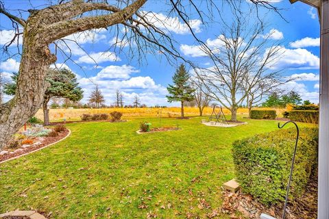 Tiny photo for 717 Thistlewood Cc Court, Normal, IL 61761 (MLS # 12542698)