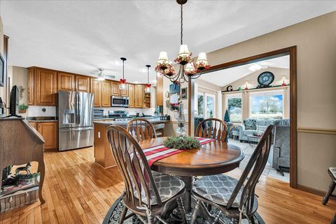 Tiny photo for 717 Thistlewood Cc Court, Normal, IL 61761 (MLS # 12542698)