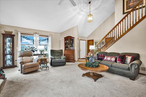 Tiny photo for 717 Thistlewood Cc Court, Normal, IL 61761 (MLS # 12542698)