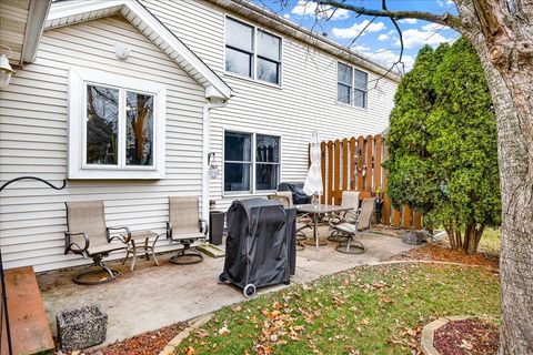 Tiny photo for 717 Thistlewood Cc Court, Normal, IL 61761 (MLS # 12542698)