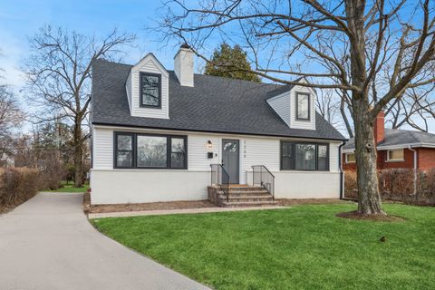 1266 Greenwood Avenue Deerfield IL 60015