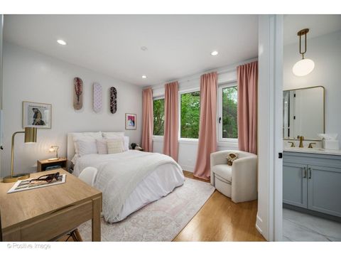 Tiny photo for 1845 W Wellington Avenue, Chicago, IL 60657 (MLS # 12620635)