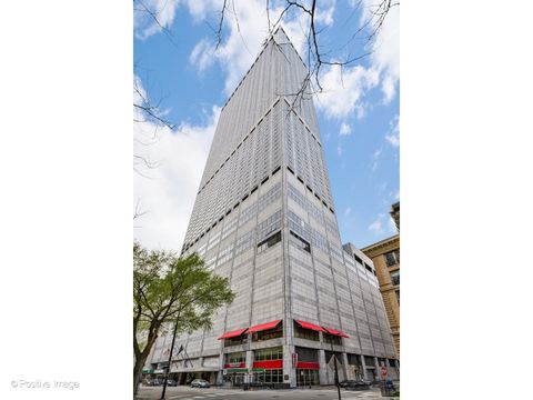 180 E Pearson Street 5803 Chicago IL 60611