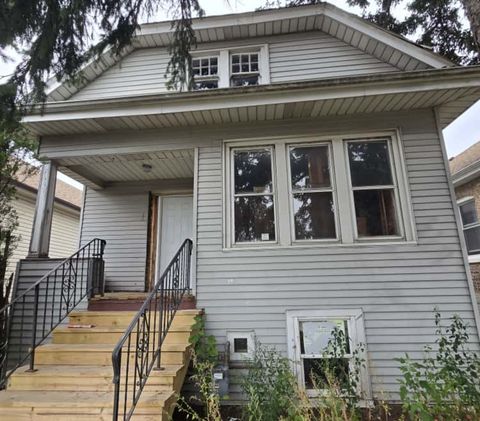 Tiny photo for 5417 S Sacramento Avenue, Chicago, IL 60632 (MLS # 12493529)