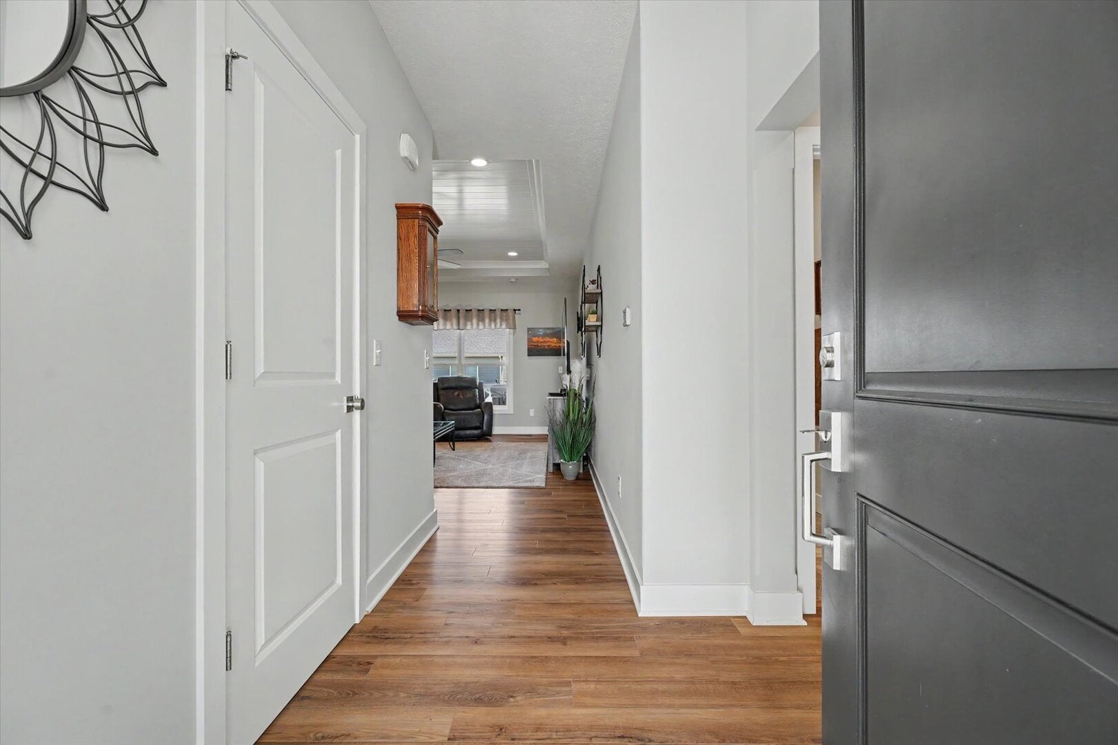 3916 Bay Circle 3916